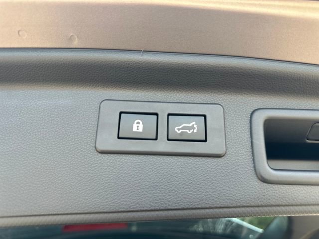 Used 2023 Subaru Forester Limited image 22