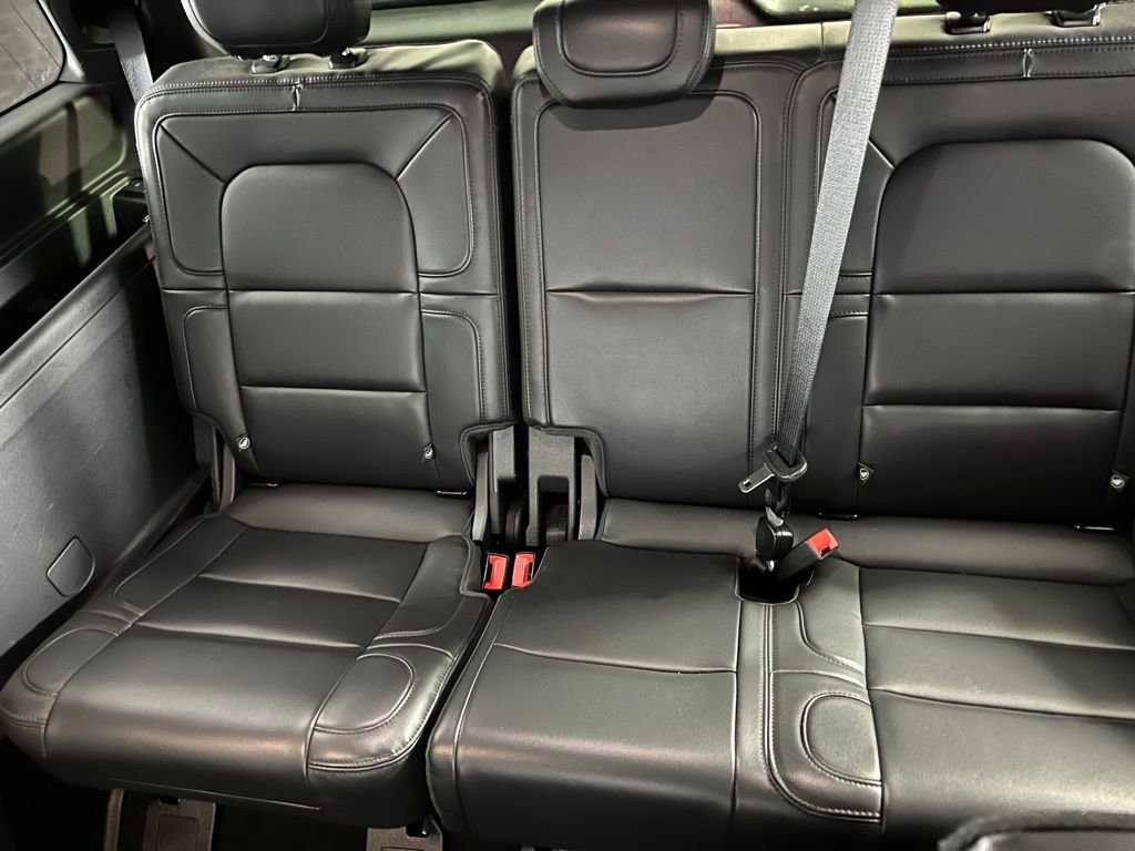 Used 2024 Lincoln Navigator Reserve image 28