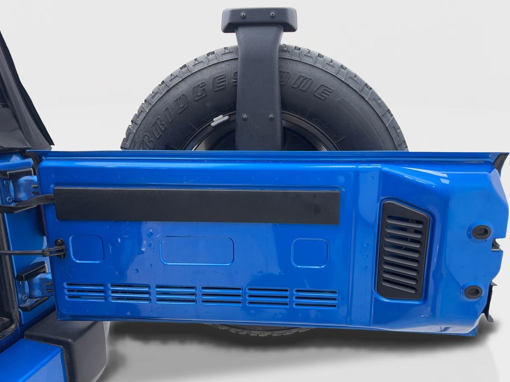 Used 2016 Jeep Wrangler Unlimited Sahara w/ Max Tow Package image 79