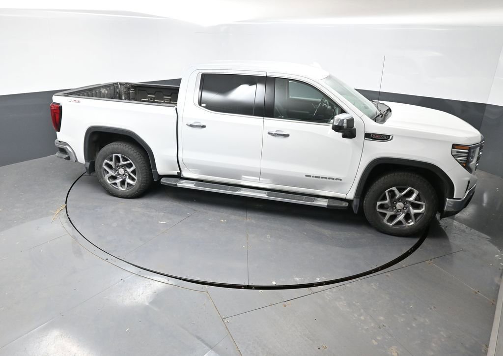 Used 2023 GMC Sierra 1500 SLT w/ SLT Premium Plus Package image 15