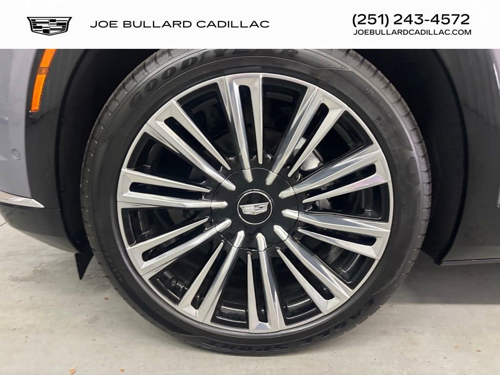 New 2026 Cadillac Vistiq Premium Luxury w/ LPO, Floor Liner Package image 16