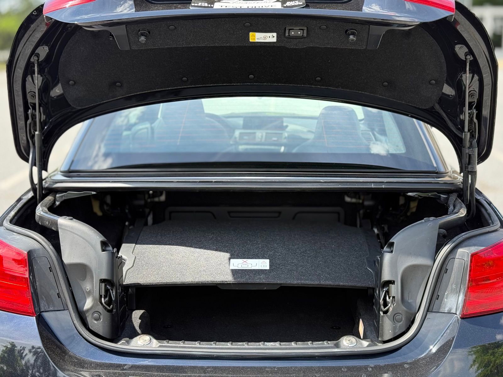 Used 2016 BMW M4 Convertible image 46