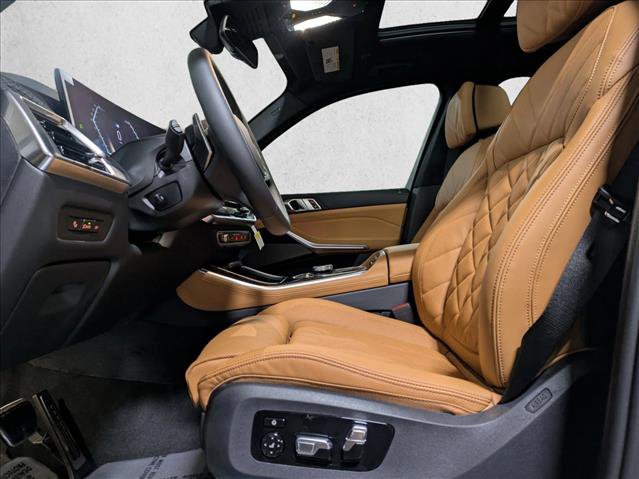New 2026 BMW X5 xDrive40i w/ M Sport Package AWD/4WD image 4