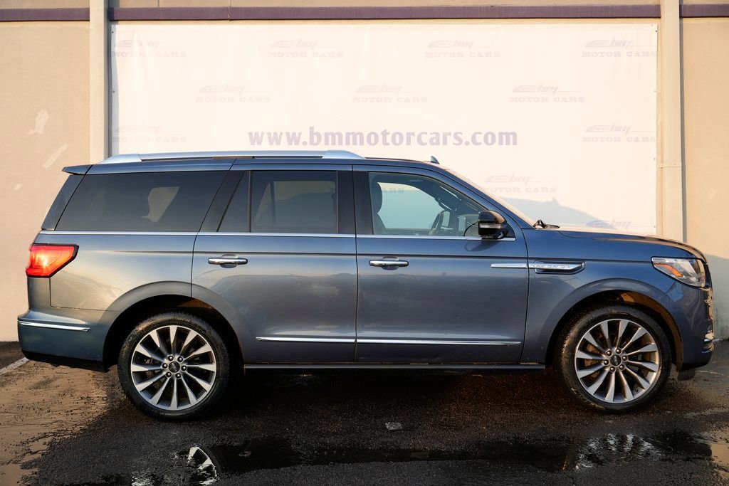 Used 2019 Lincoln Navigator Select image 7