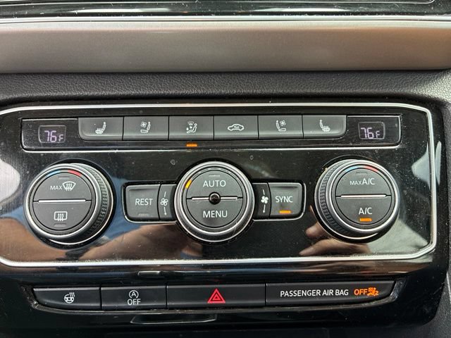 Used 2018 Volkswagen Atlas SEL Premium AWD/4WD image 30