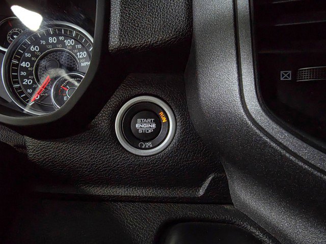 Used 2024 RAM 3500 Tradesman w/ Chrome Appearance Group image 25