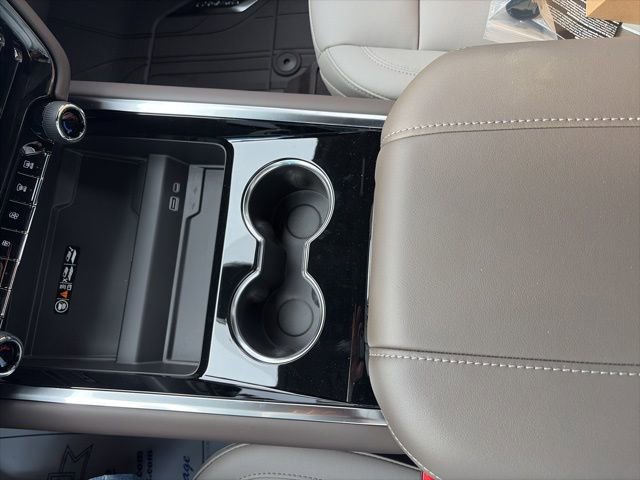 New 2026 Chevrolet Tahoe Z71 w/ Z71 Off-Road Package image 25