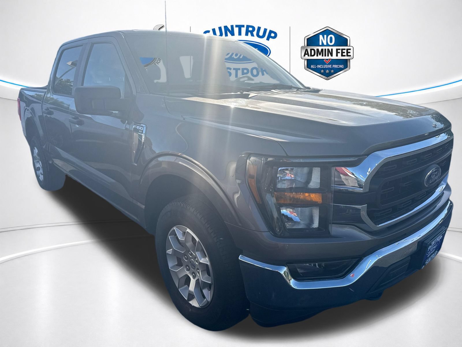 Used 2023 Ford F150 XLT AWD/4WD image 2