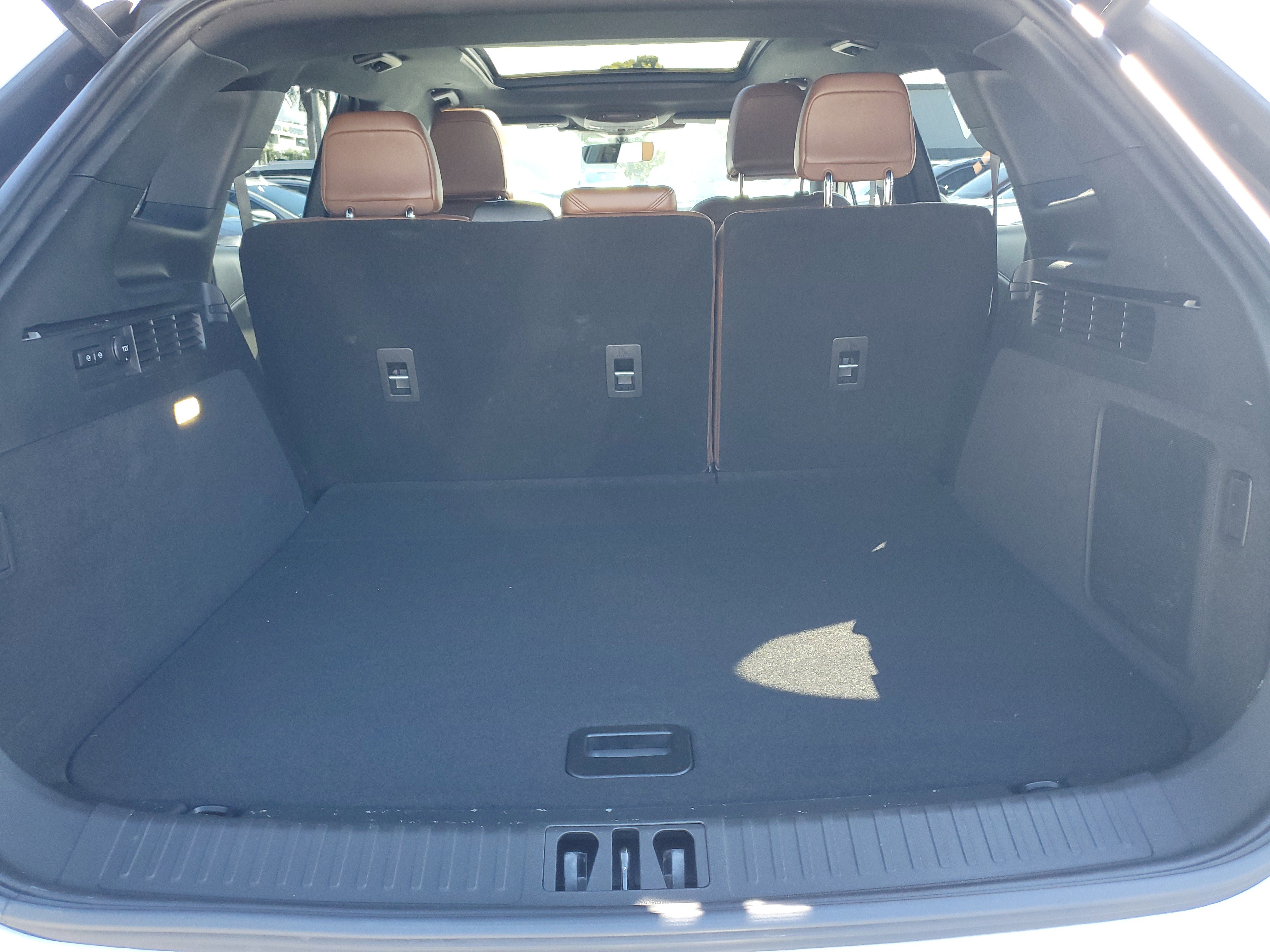 Certified 2023 Lincoln Nautilus Reserve image 8