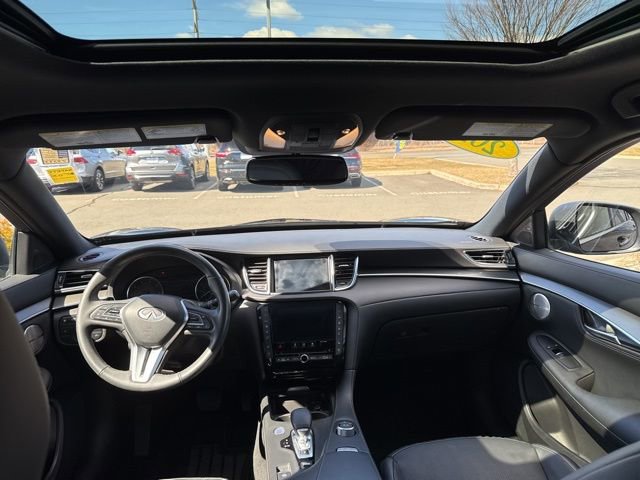 Certified 2023 INFINITI QX55 Essential image 13