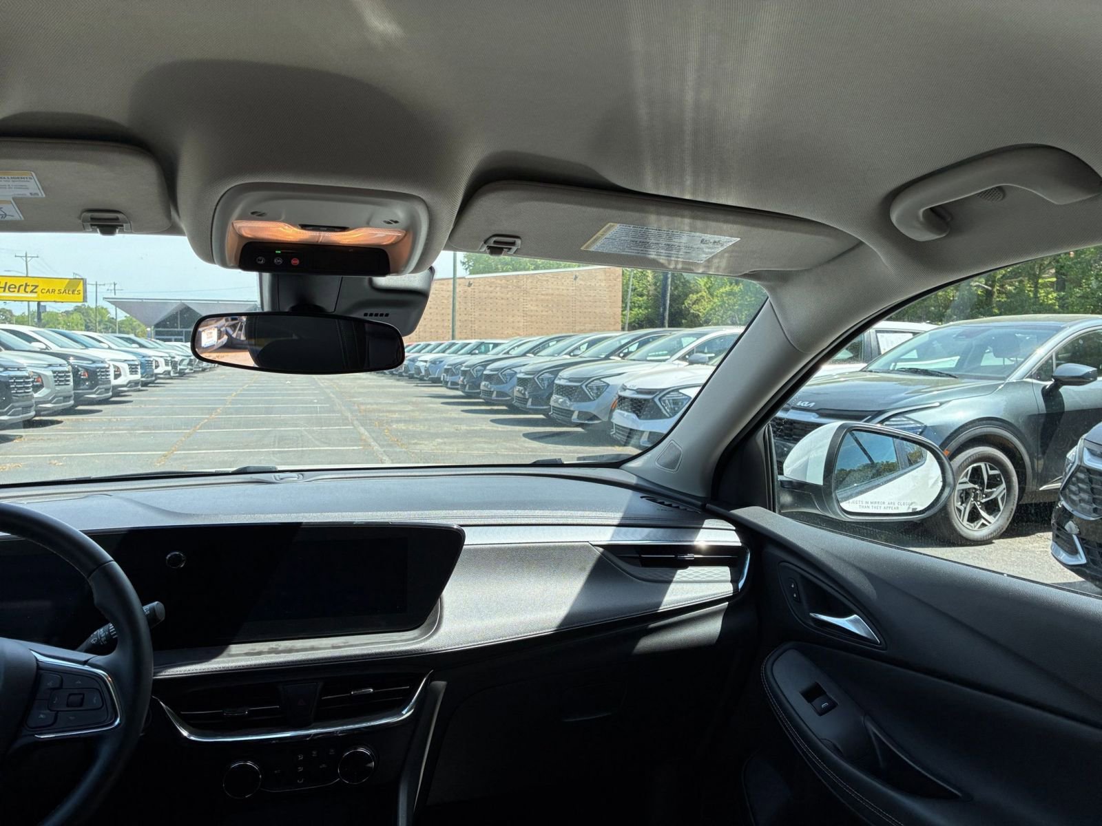 Used 2025 Buick Encore GX Preferred image 34