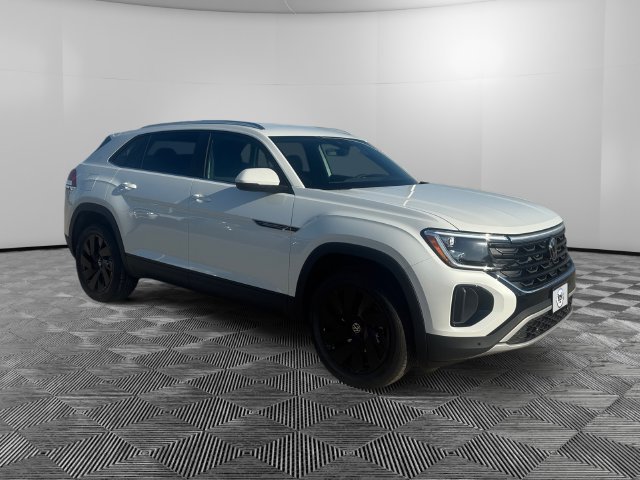 New 2026 Volkswagen Atlas Cross Sport SE FWD image 7