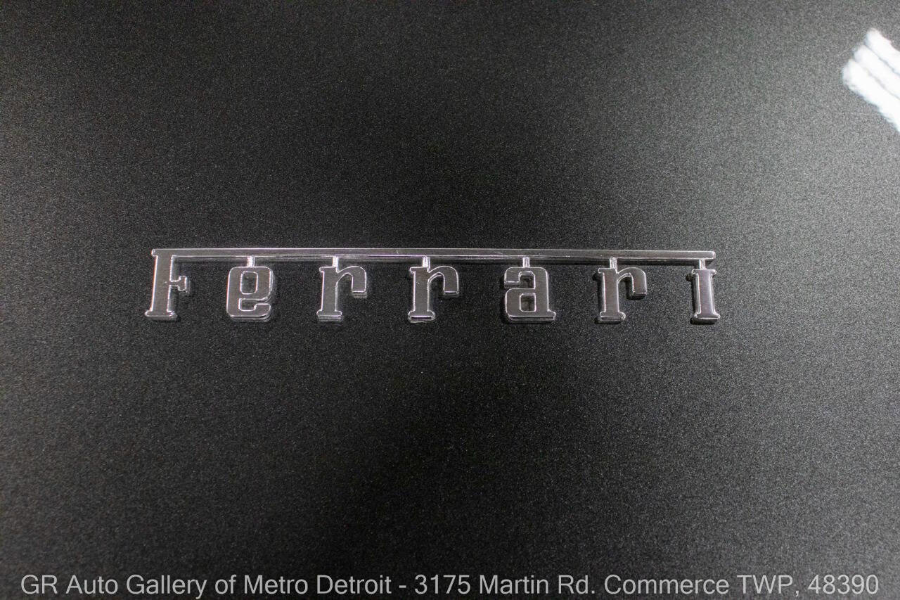 Used 2010 Ferrari California RWD image 30