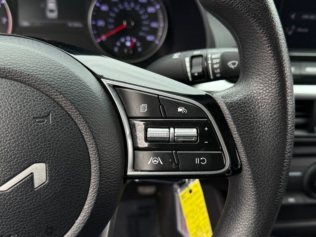 Used 2024 Kia Forte LXS image 25