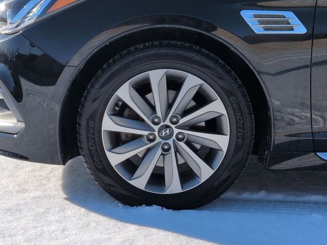 Used 2017 Hyundai Sonata Sport image 10