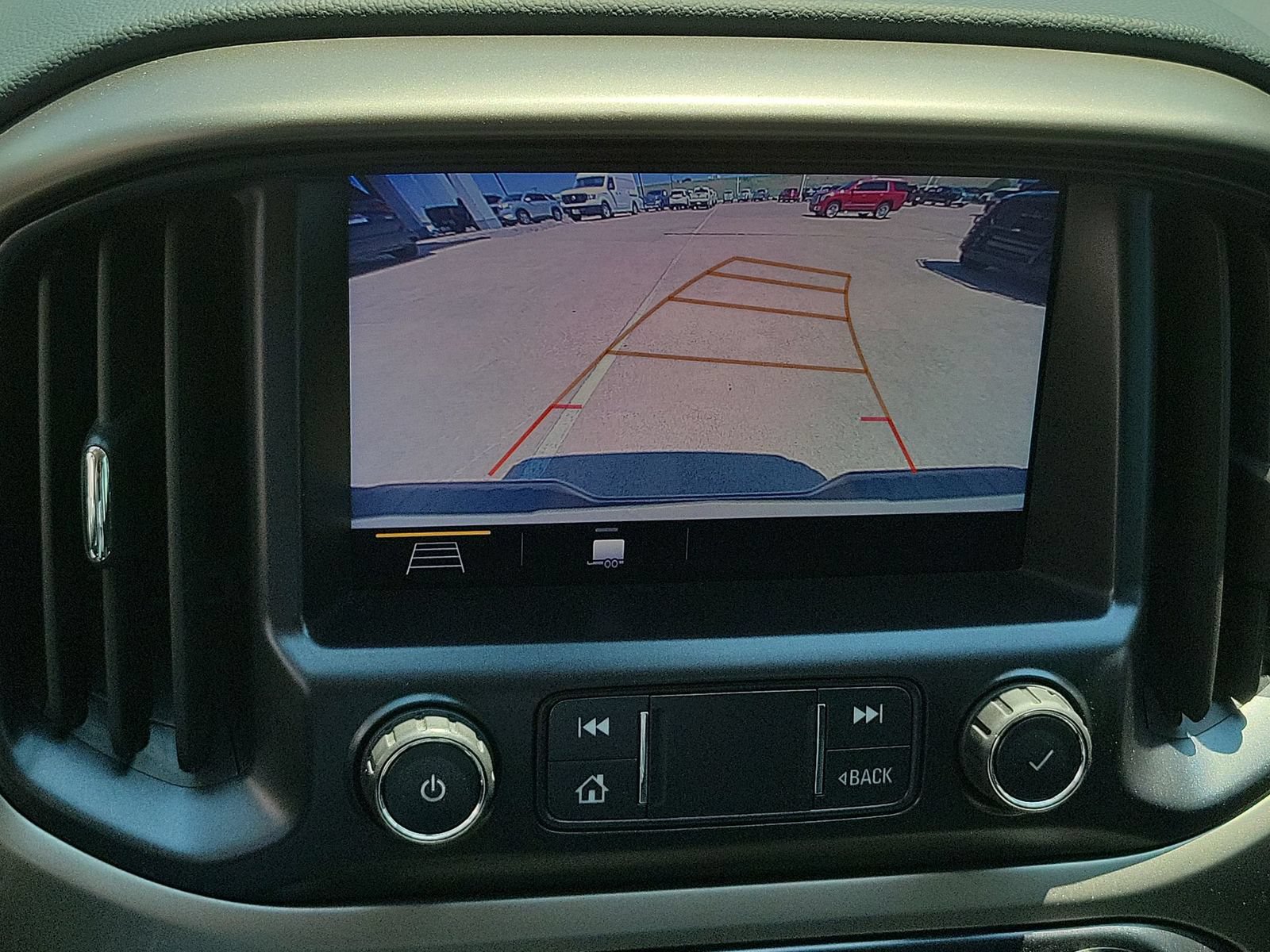 Used 2020 Chevrolet Colorado Z71 RWD image 15