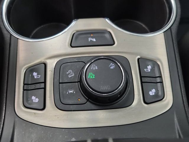 Used 2023 GMC Terrain Denali image 39