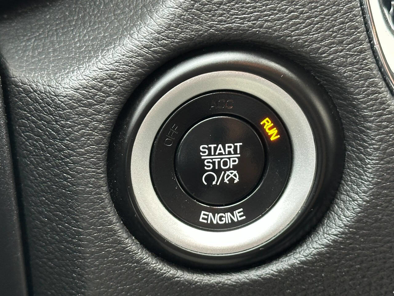 Used 2016 Dodge Durango Limited w/ Nav & Power Liftgate Group image 42