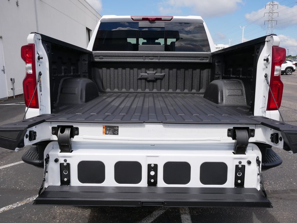 New 2026 Chevrolet Silverado 1500 ZR2 AWD/4WD image 7
