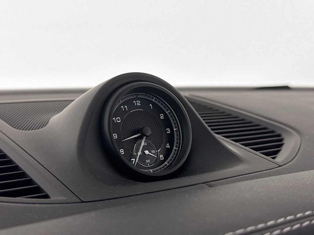 Used 2024 Porsche Macan S image 23