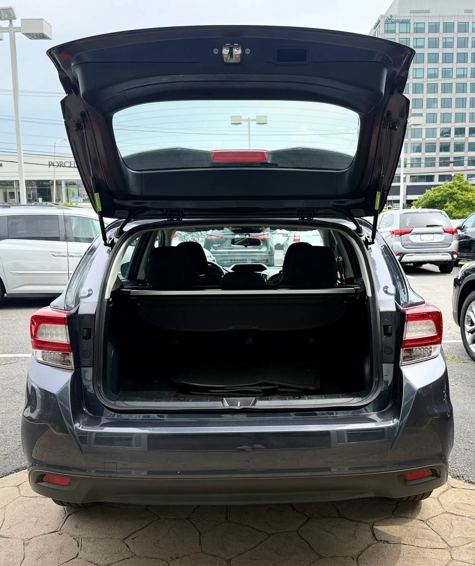 Used 2017 Subaru Impreza 2.0i AWD/4WD image 37