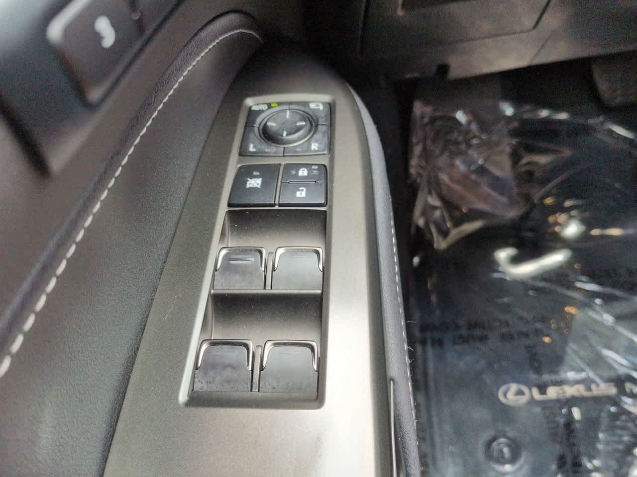 Used 2024 Lexus NX 250 FWD image 23