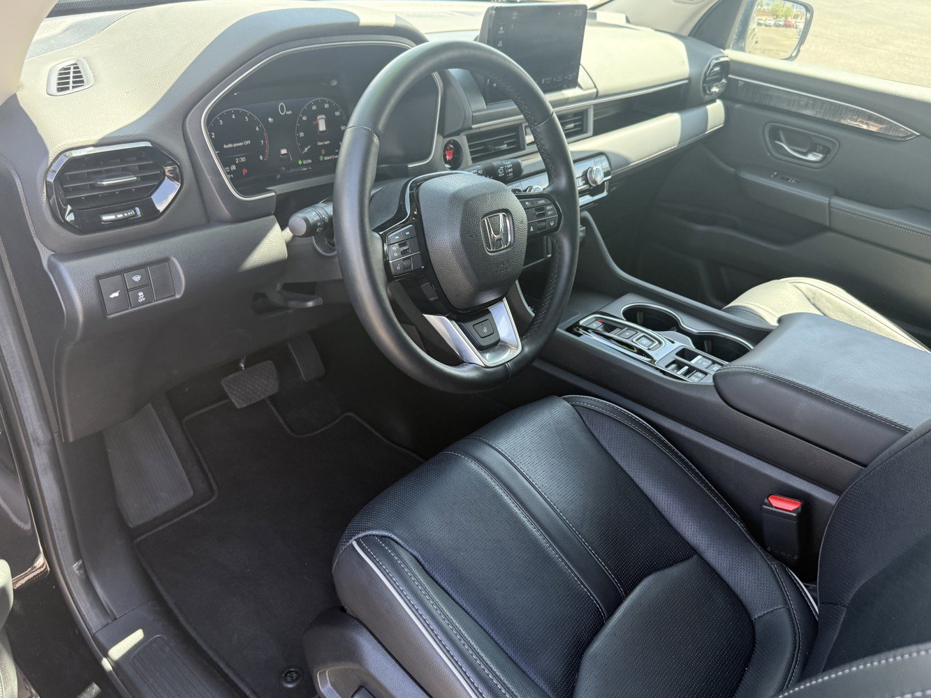 Certified 2025 Honda Pilot Elite image 10
