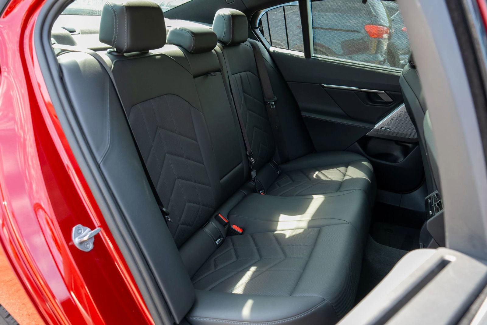 Used 2024 BMW 530i w/ M Sport Package RWD image 35