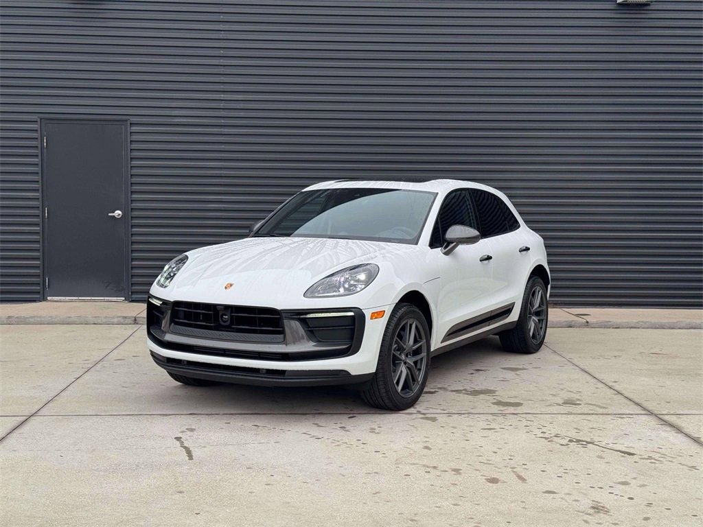 New 2026 Porsche Macan Turbo image 1