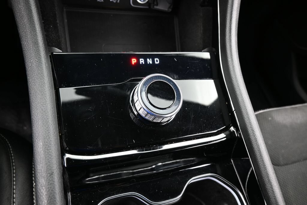 Used 2022 Jeep Grand Cherokee L Laredo RWD image 29