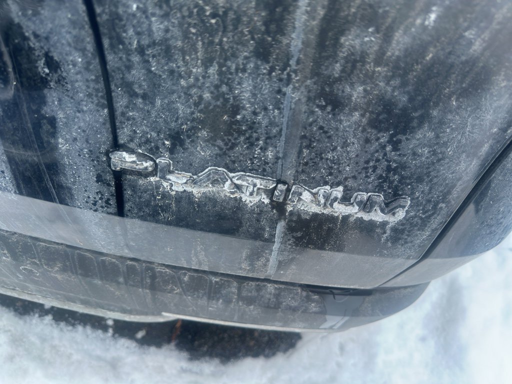 Used 2025 Toyota Grand Highlander AWD Hybrid image 11