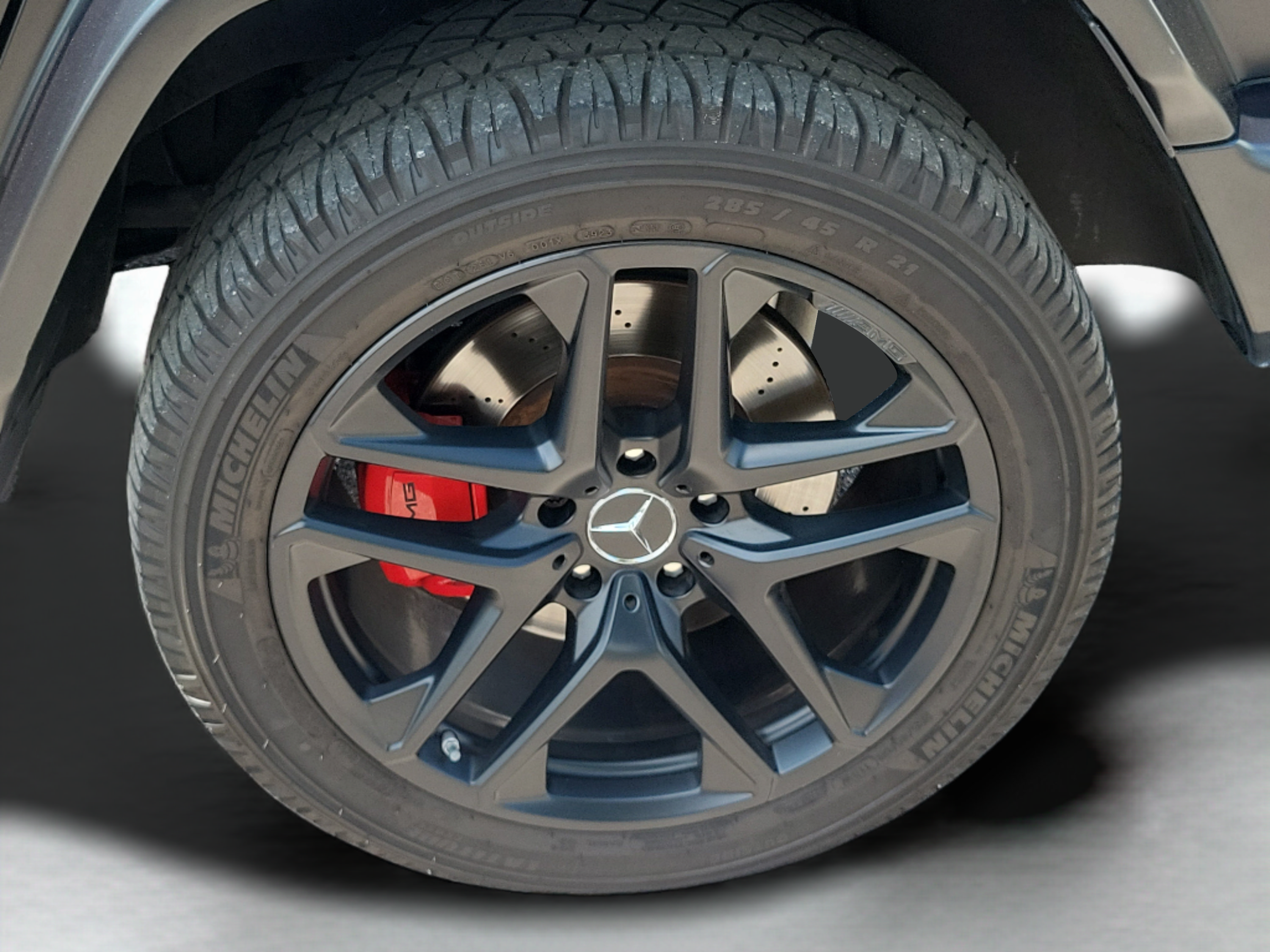 Certified 2024 Mercedes-Benz G 63 AMG 4MATIC image 28