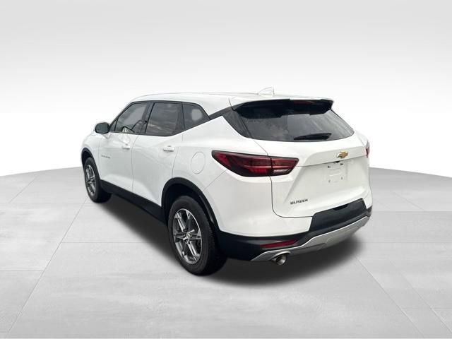 Certified 2024 Chevrolet Blazer LT image 2