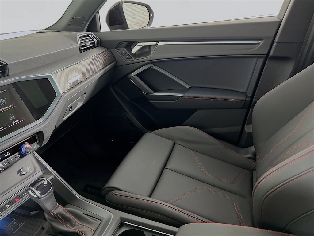 New 2025 Audi Q3 2.0T Premium Plus image 24