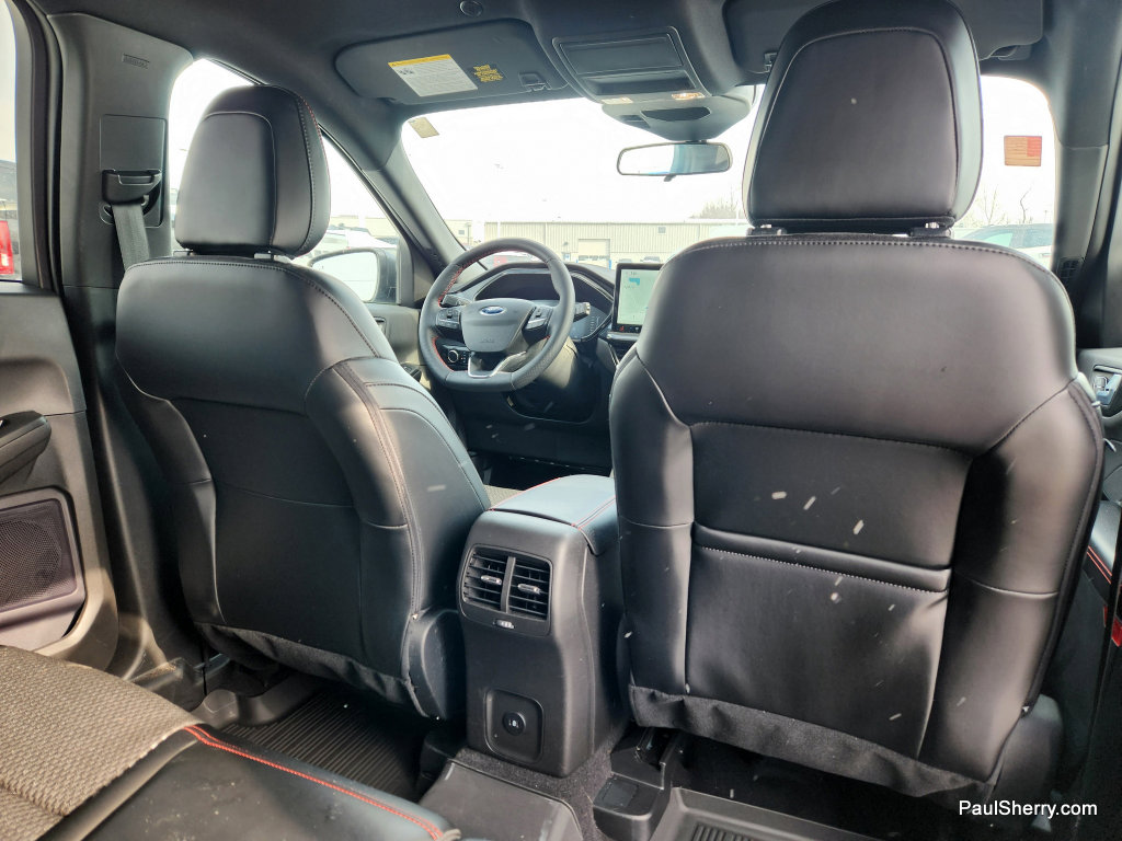 Used 2024 Ford Escape ST-Line w/ Tech Pack #1 image 45