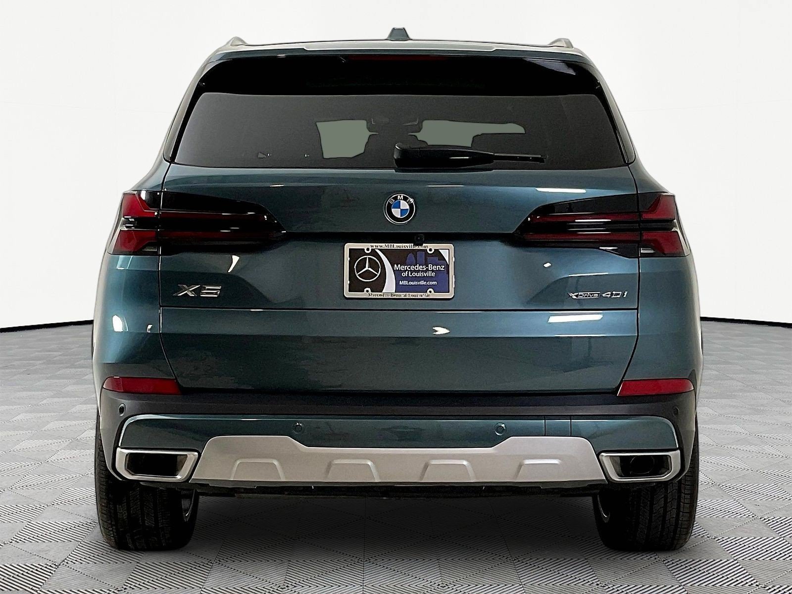 Used 2025 BMW X5 xDrive40i w/ Premium Package AWD/4WD image 5