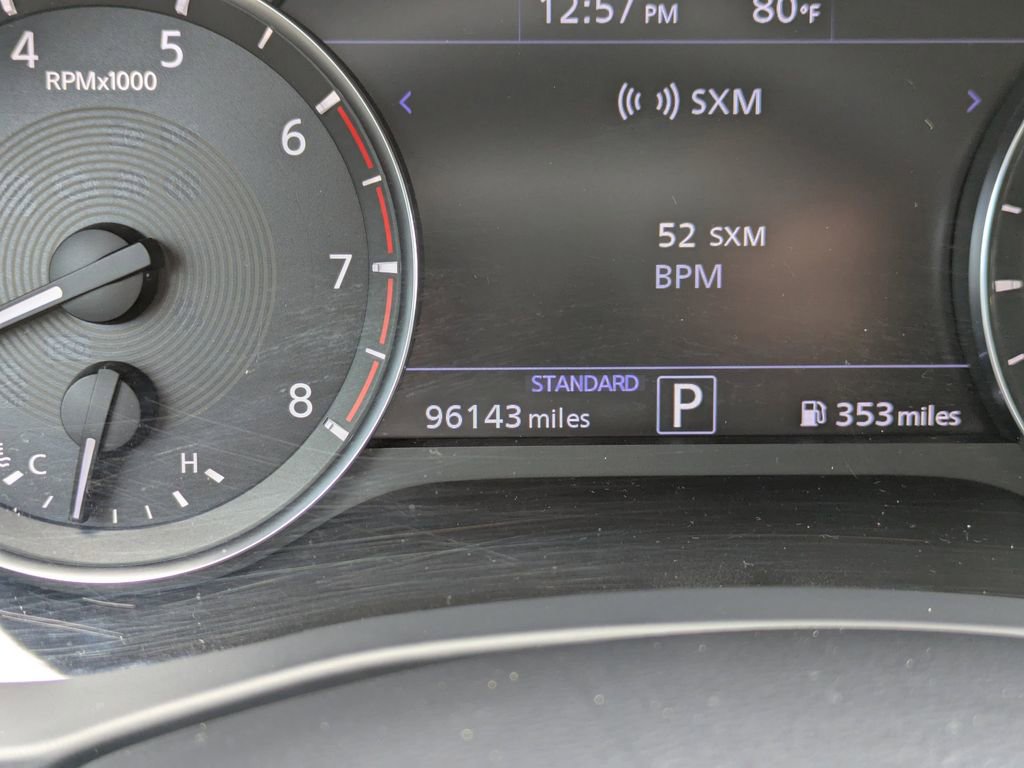 Used 2019 INFINITI QX50 Luxe w/ Protection Package FWD image 32