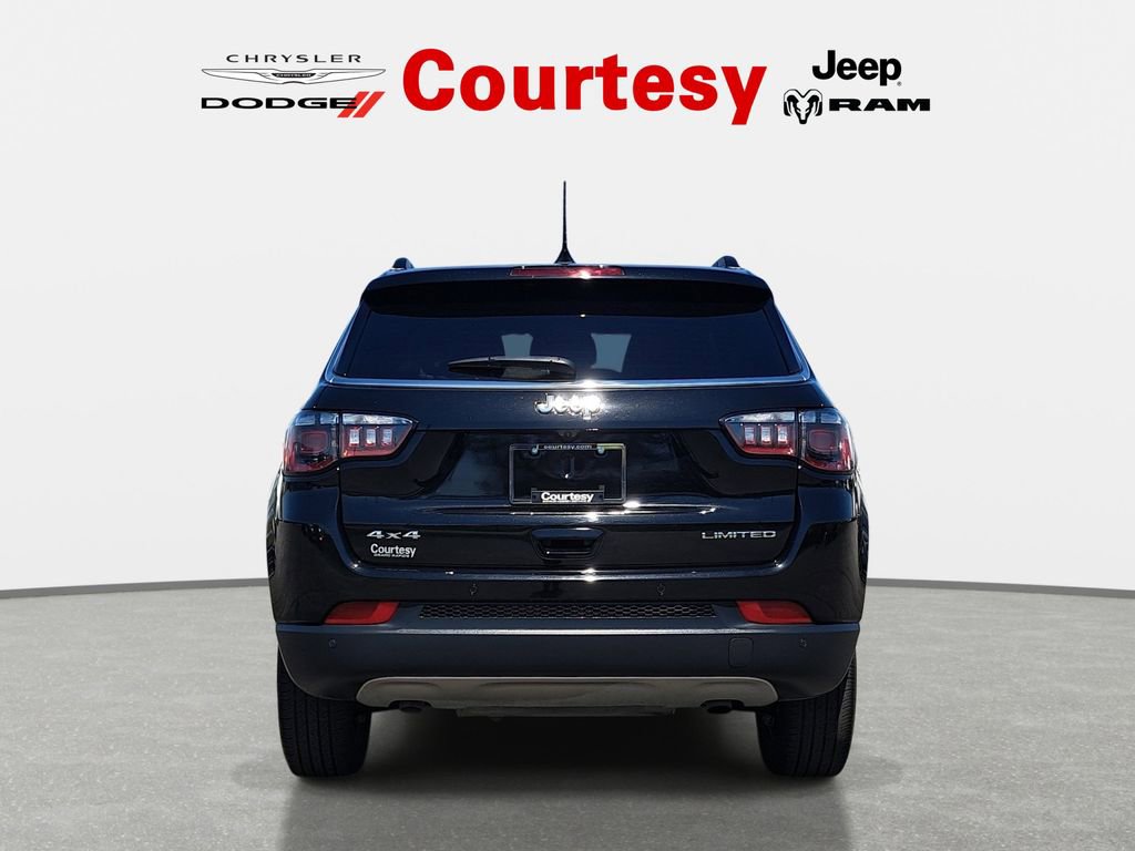 Certified 2024 Jeep Compass Limited AWD/4WD image 6