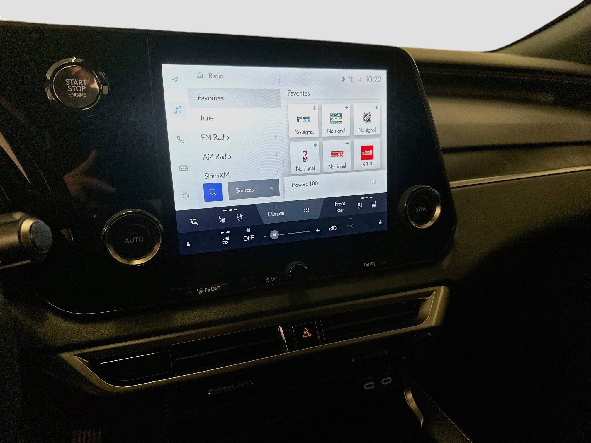 Used 2023 Lexus RX 350 Premium w/ Accessory Package (Z1) AWD/4WD image 26