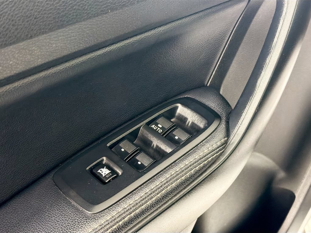 Used 2022 Ford Ranger Lariat w/ Tremor Off-Road Package AWD/4WD image 18