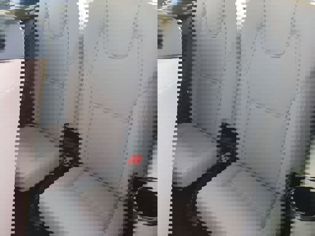 New 2026 Volvo XC90 B5 Core w/ Protection Package Premier image 20