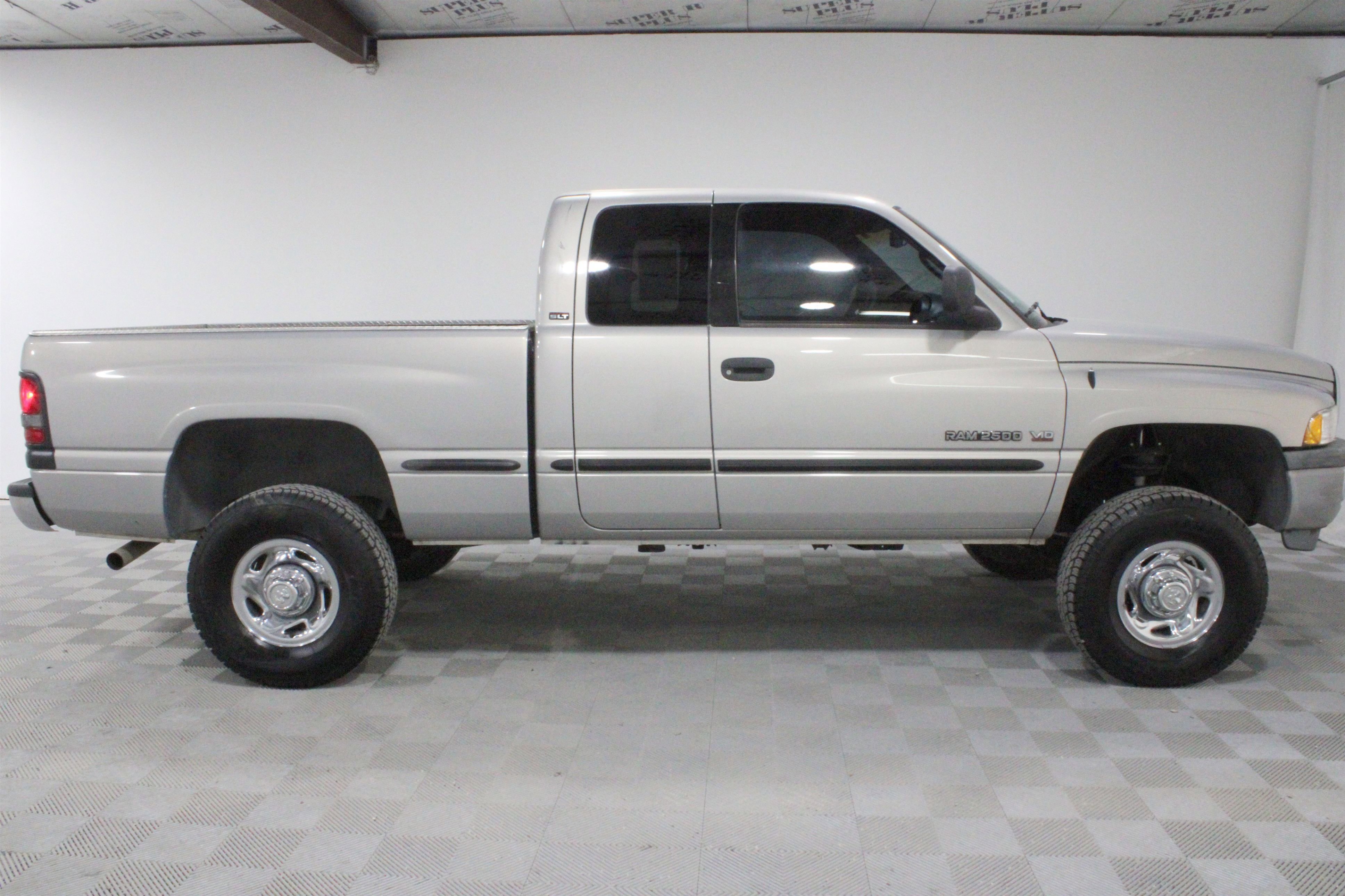 Used 1998 Dodge Ram 2500 Truck 4x4 Quad Cab image 23