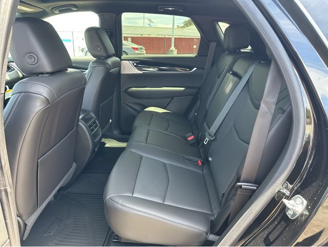 New 2025 Cadillac XT5 Premium Luxury FWD image 17