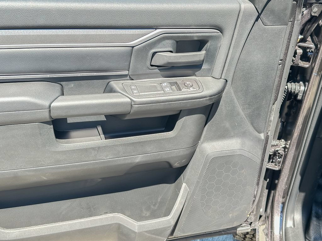 New 2026 RAM 3500 Tradesman AWD/4WD image 17