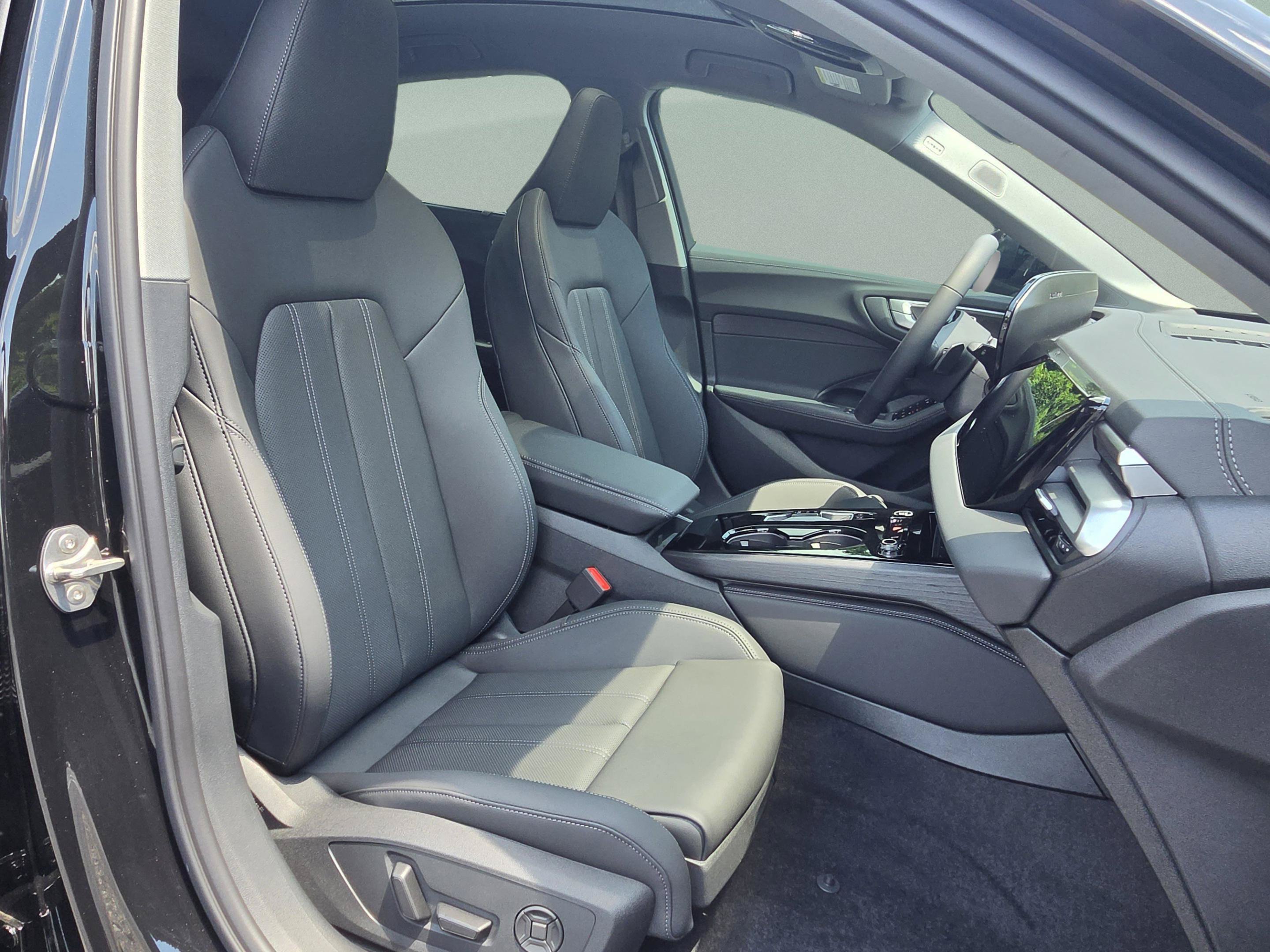 New 2026 Audi A5 Premium Plus AWD/4WD image 18