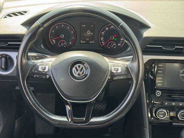 Used 2020 Volkswagen Passat 2.0T SE w/ Sunroof Package image 15