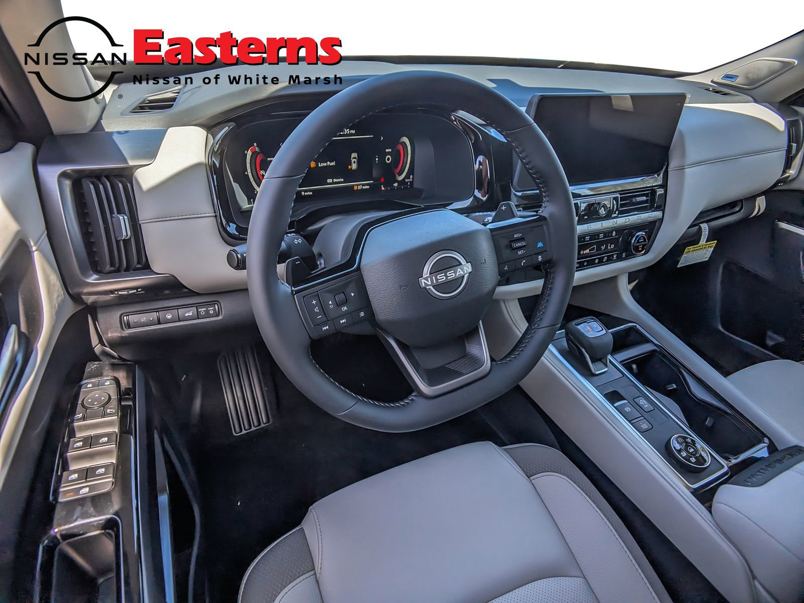 New 2026 Nissan Pathfinder SL image 12