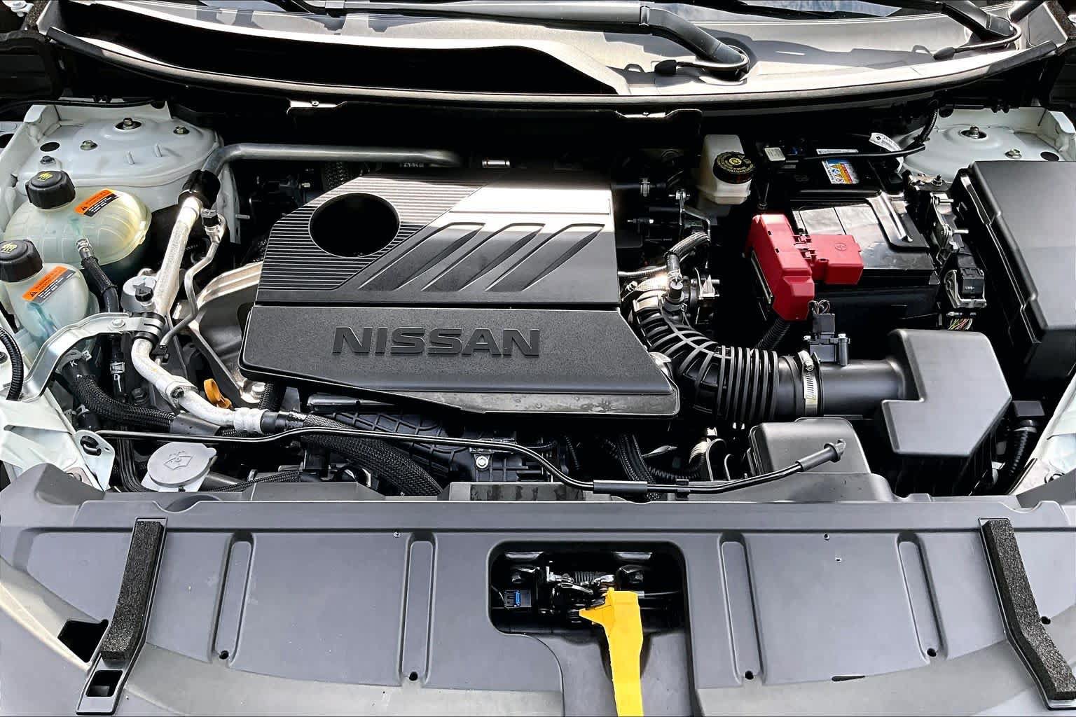 Used 2023 Nissan Rogue Platinum AWD/4WD image 30