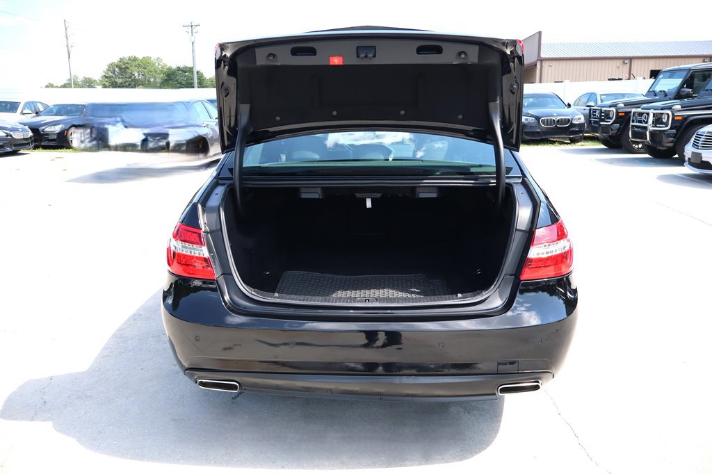 Used 2013 Mercedes-Benz E 350 BlueTEC Sedan image 39