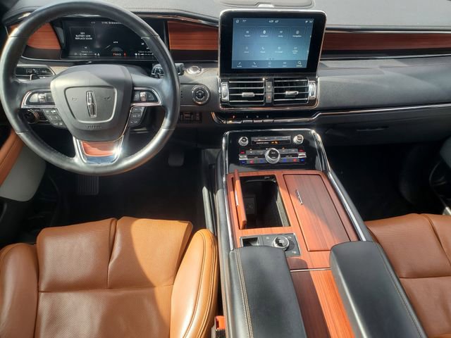 Used 2021 Lincoln Navigator L Reserve w/ Luxury Package image 25